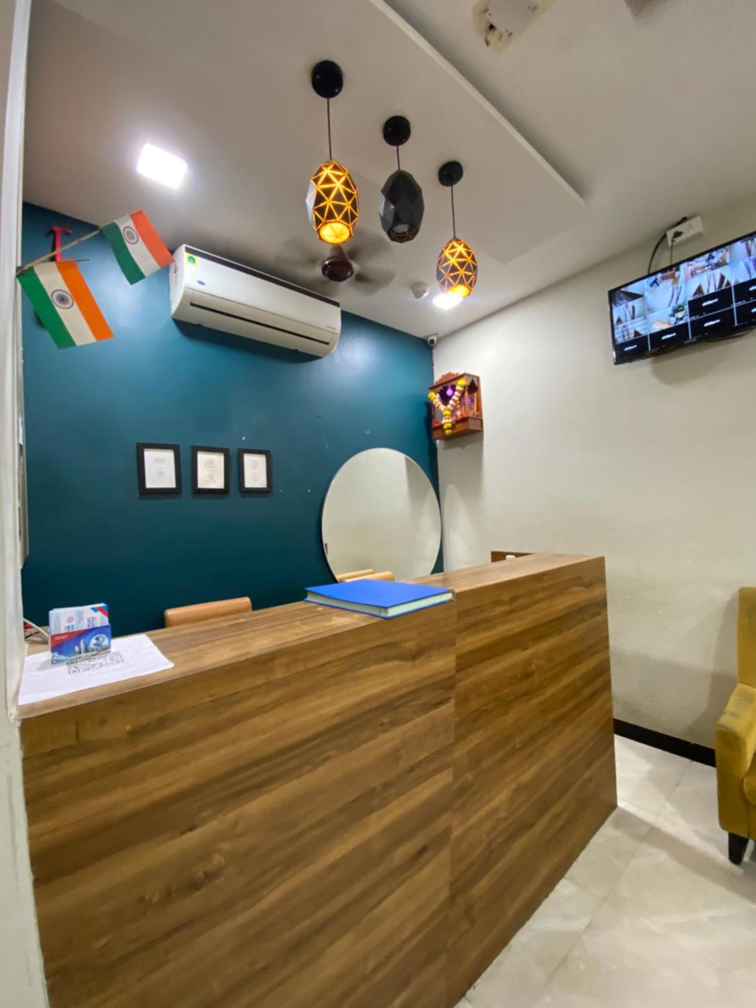 Hotel Blue Wellington - Near Mumbai Airport المظهر الخارجي الصورة